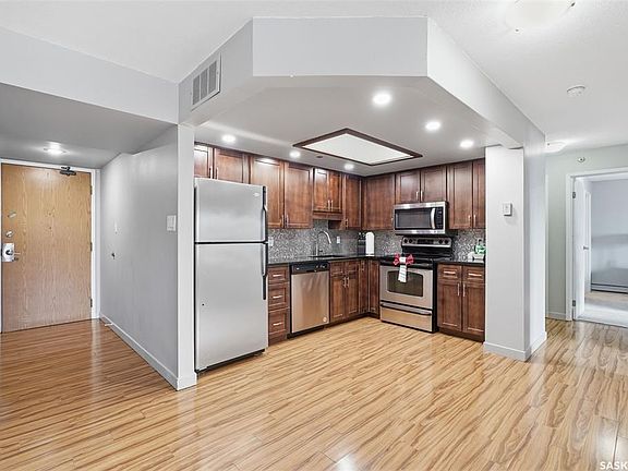 4th image of UNIT 506-311 6th AVENUE N