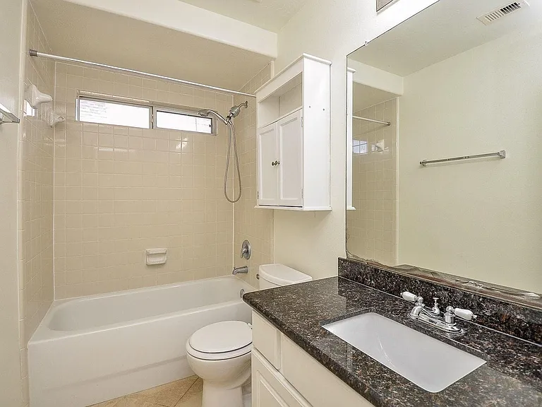 24718 Cobble Canyon Ln — Photo 25