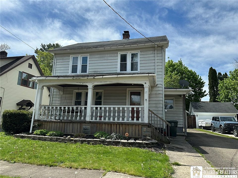 1st image of 17 Pershing Ave