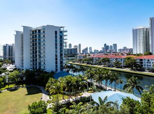 3030 NE 188th St APT 503, Aventura, FL 33180