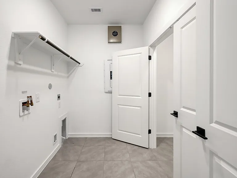 516 Monarch Trl — Photo 10