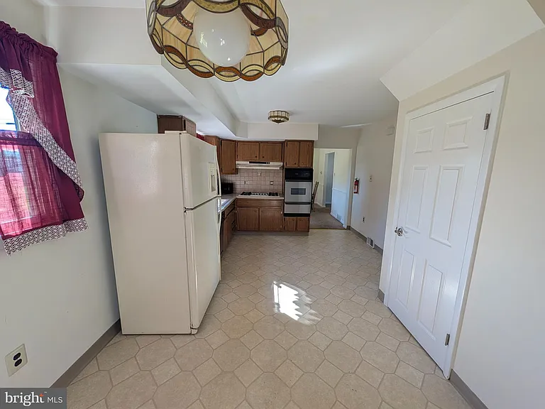 14 Westwood Cir — Photo 10
