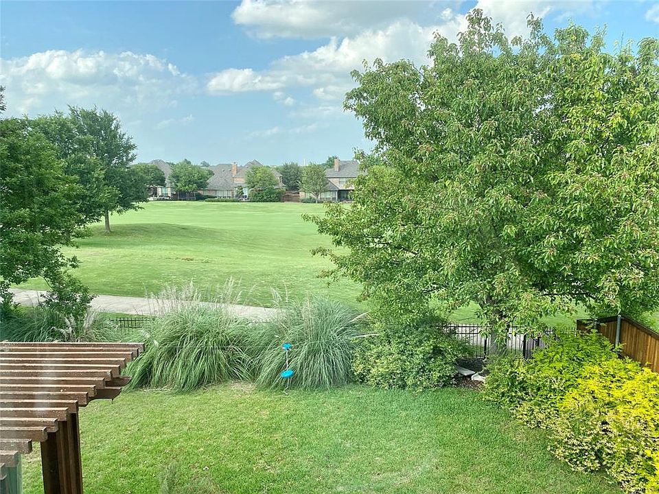 1st image of 6808 Ravenwood Dr