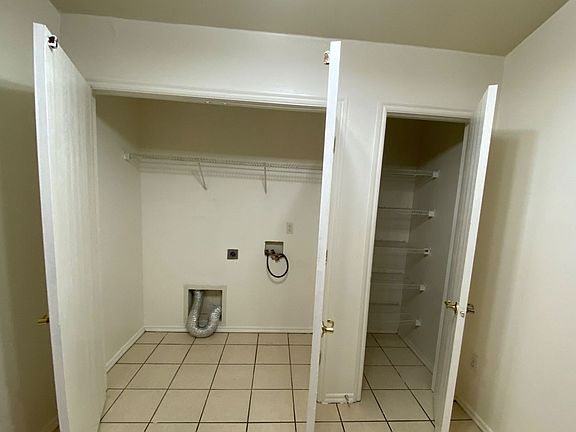 5th image of 1108 Brandywine Ln Unit 6