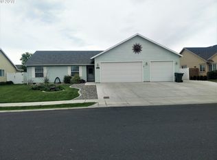 733 W Pheasant Ave, Hermiston, OR 97838