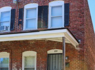 722 Mount Airy St, Petersburg, VA 23803