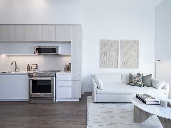 3rd image of 185 Millway Ave #553