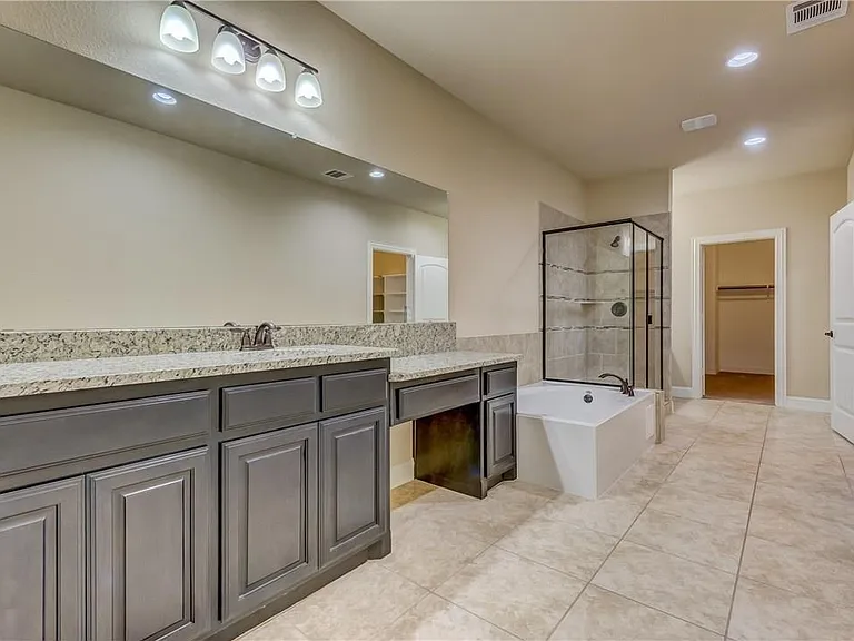 1428 Lauren Creek Ln — Photo 14