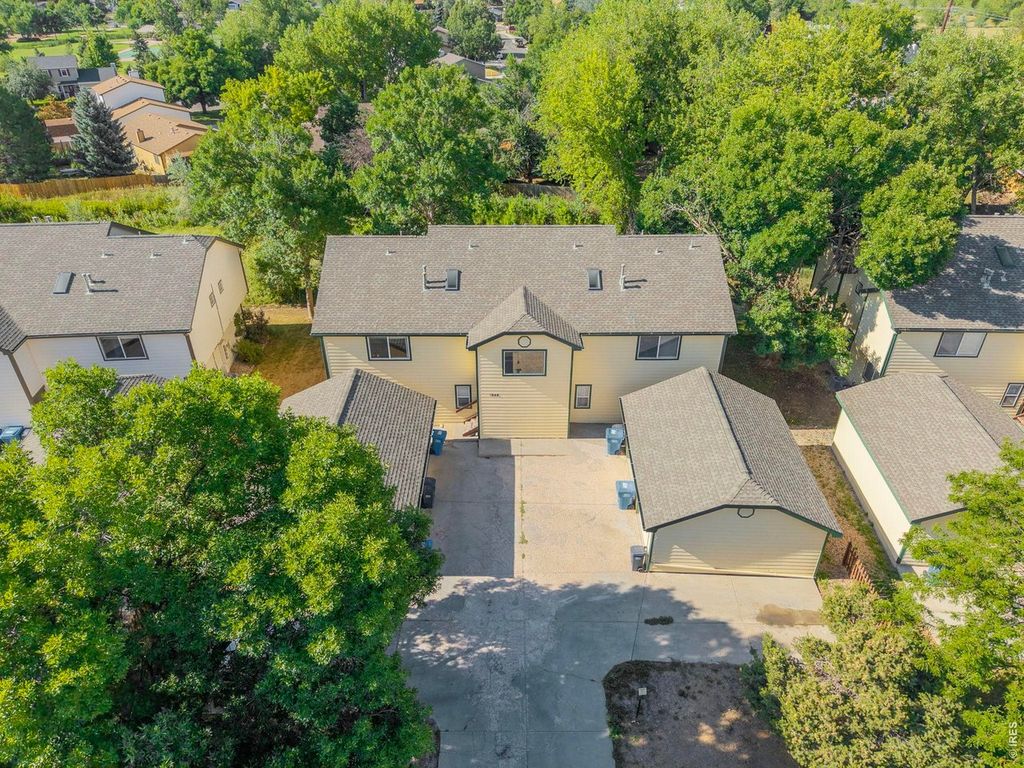 1048 Tierra Ln #202