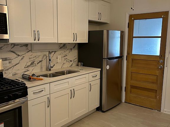 3rd image of 9608 N Greenwood Ave #1E