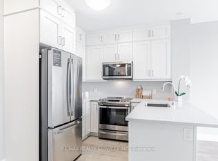 50 Kaitting Trl W #403, Oakville, ON