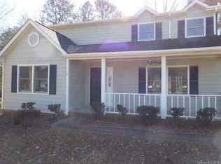 4817 Country Meadows Dr, Gastonia, NC 28056