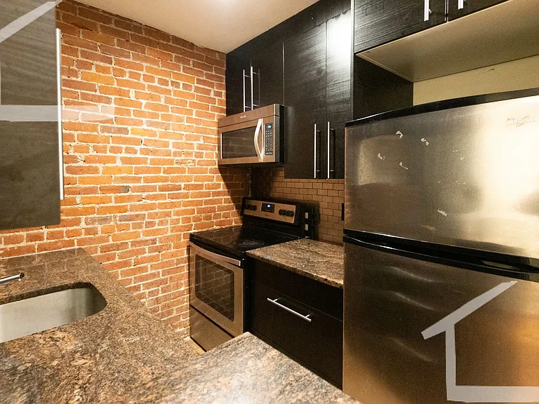 1191 Beacon St #3 — Photo 1