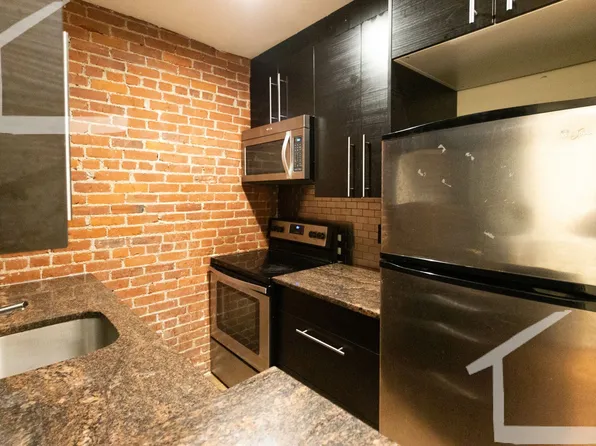 1195 Beacon St, Brookline, MA