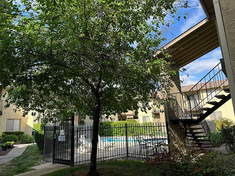 Park Place Apartments, Where Modern Comforts and Charm Meet! — Photo 11
