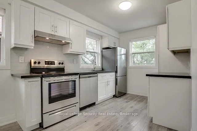 148 Portland St #2 — Photo 8