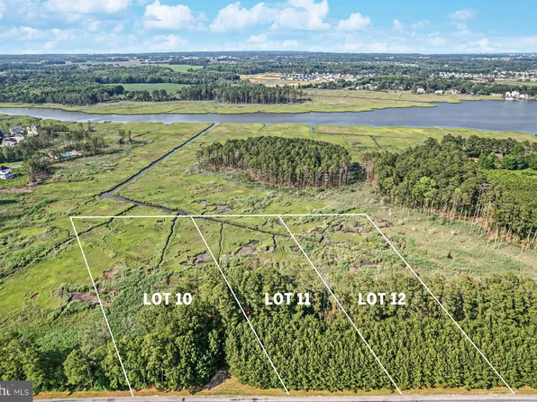 22249 Waterview Rd #12, Lewes, DE 19958