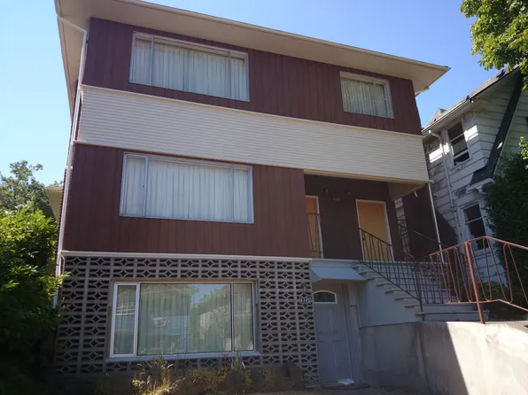 4745 18th Ave NE, Seattle, WA 98105