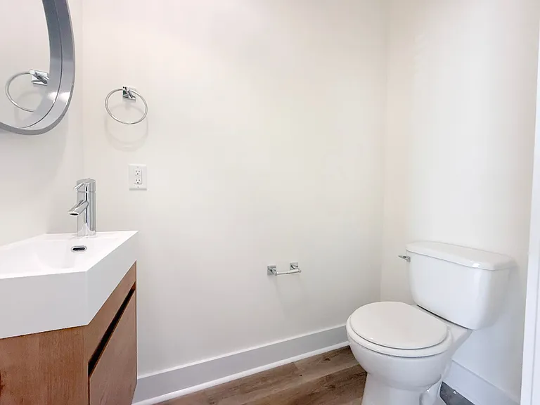 1348 Meridian St — Photo 11