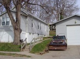 6005 S 19th St, Omaha, NE 68107