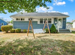 25 Hazel Ave, Zanesville, OH 43701