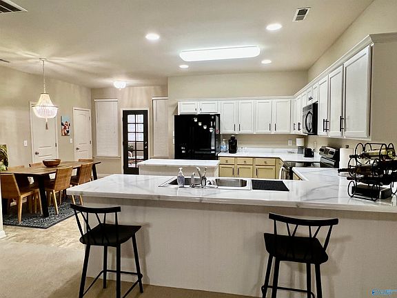 4th image of 5 Atherton Cir SW