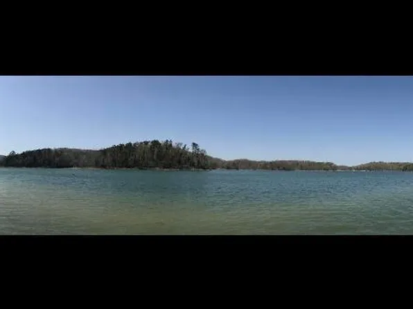 121 Lakeview Dr, Maynardville, TN 37807