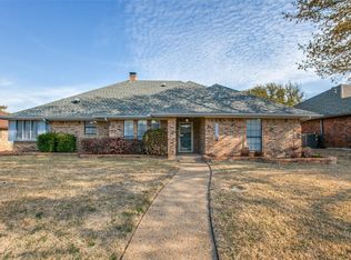 2211 Bluebonnet Dr, Richardson, TX 75082