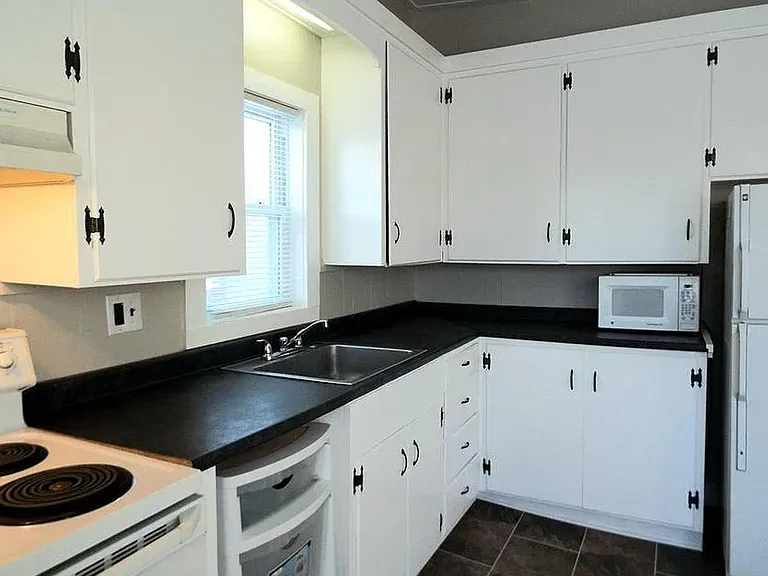 812 Gray Rd — Photo 3