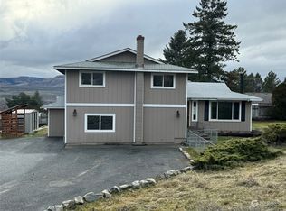 111 W Hale Ave, Omak, WA 98841