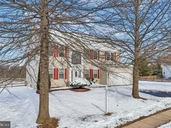 710 Bridlewreath Way, Mount Airy, MD 21771