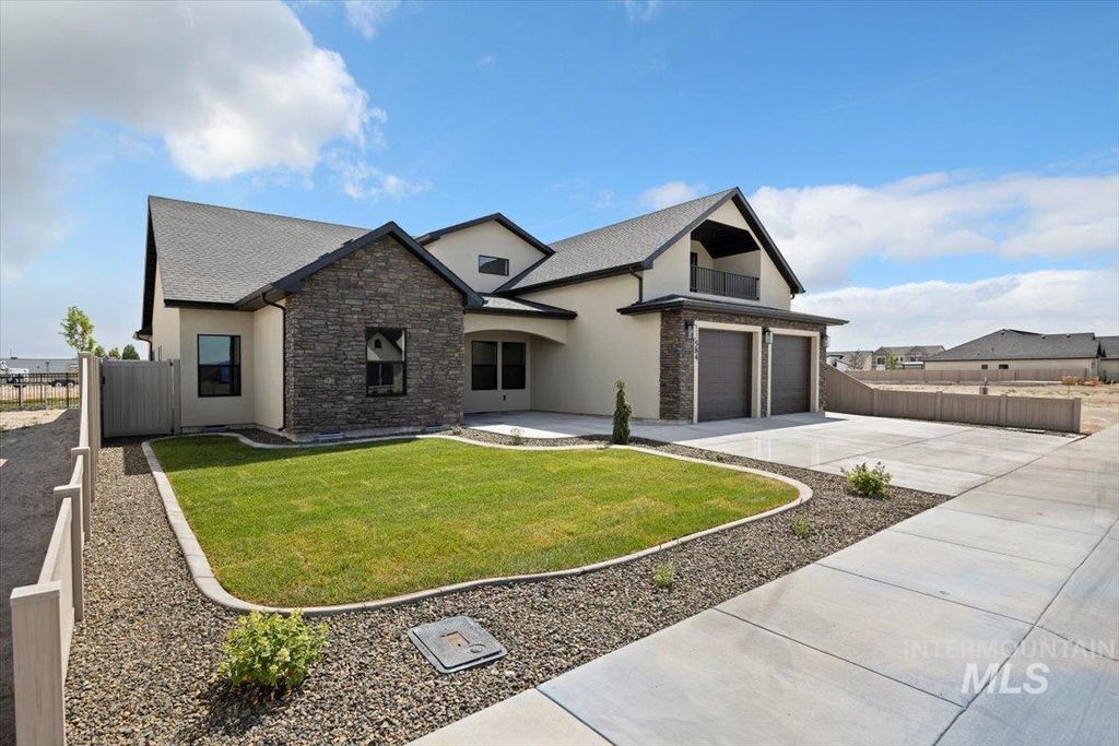 584 Canyon Fls, Twin Falls ID - Owner Finance Home