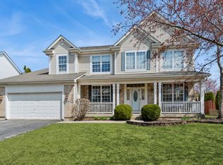 241 Ashcroft Ln, Oswego, IL 60543