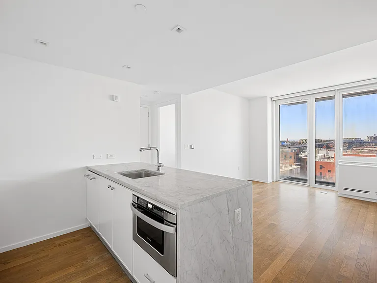 202 8th St #7C — Photo 10