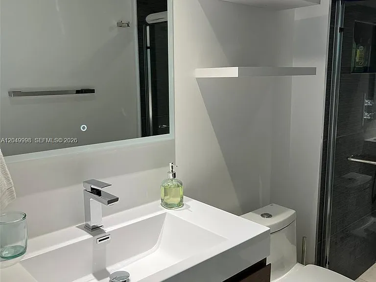 335 Biscayne Blvd #4207 — Photo 22