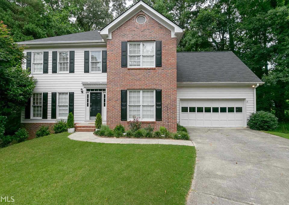 1st image of 174 Waterloch Ct