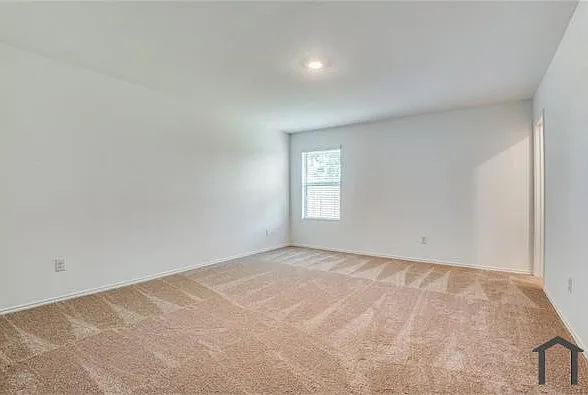 3017 Harper St — Photo 10