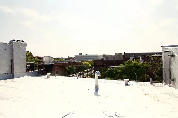 Rented by Rentopia | media 12