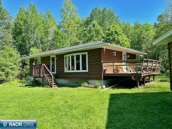 317 Susanna Ln, Bovey, MN 55709