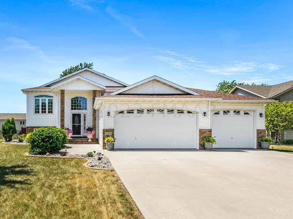 3351 Jefferson St S, Fargo, ND 58104