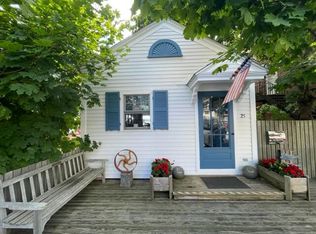 25 Water St, Castine, ME 04421
