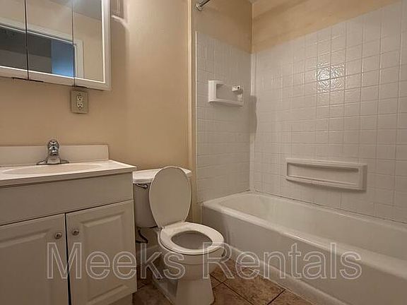 5th image of 1539 4th Ave APT 1
