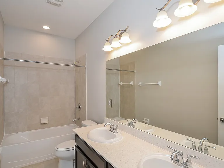 7046 Crispin Cove Dr — Photo 16