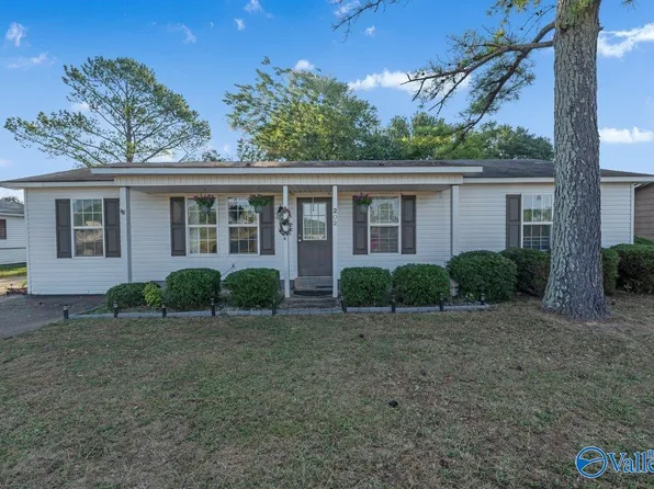 202 Bullington Rd, Athens, AL 35611