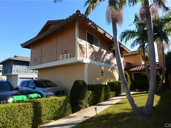 821 Jennifer Ln, Costa Mesa, CA 92626