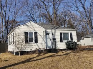 119 Rainbow Dr, Collinsville, IL