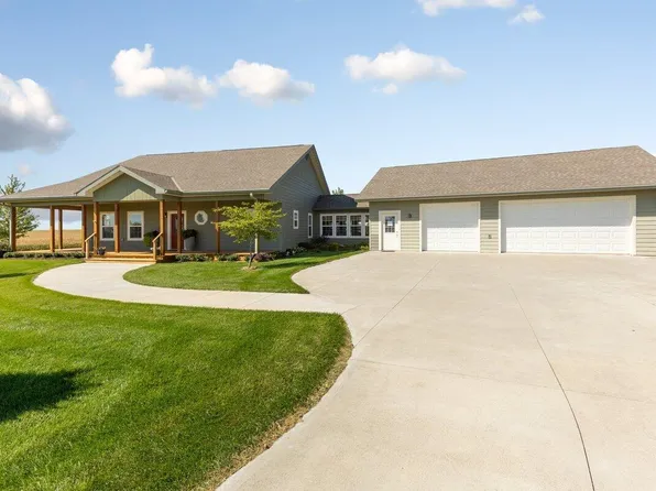 3387 Prairie Trl, Logan, IA 51546