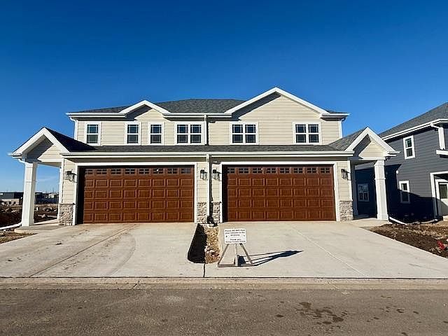 1st image of 4146 Fox Forest Way