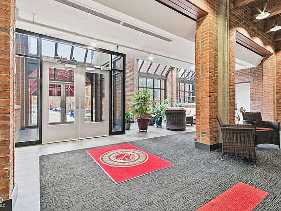 5th image of 430 N Park Ave Unit 513