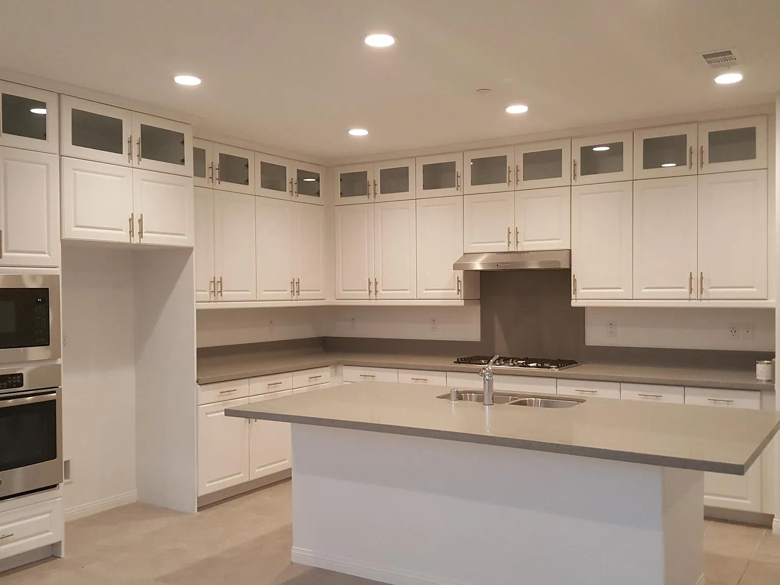 4 bed, 2636 sqft, $3,500 — Photo 3